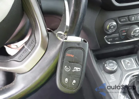 2020 Jeep Cherokee Limited 4X4 from USA, damaged, VIN 1C4PJMDX1LD563520